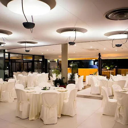 Four Points By Sheraton Catania Hotel