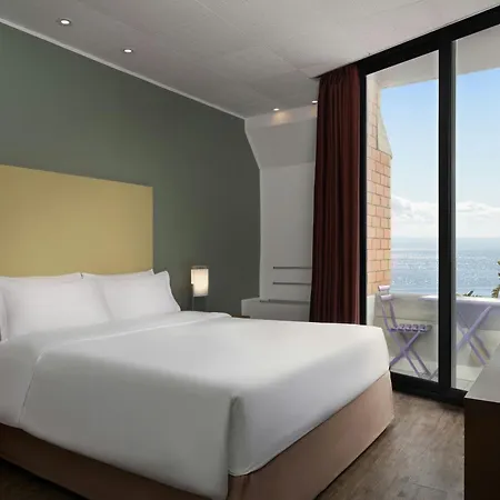 Four Points By Sheraton Catania