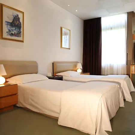 Four Points By Sheraton Catania Hotel 4*