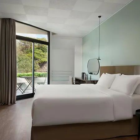 Four Points By Sheraton Catania 4*