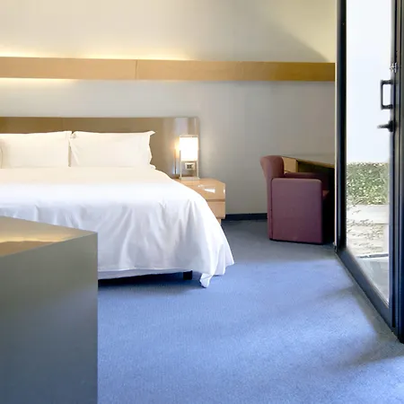 Szálloda Four Points By Sheraton Catania