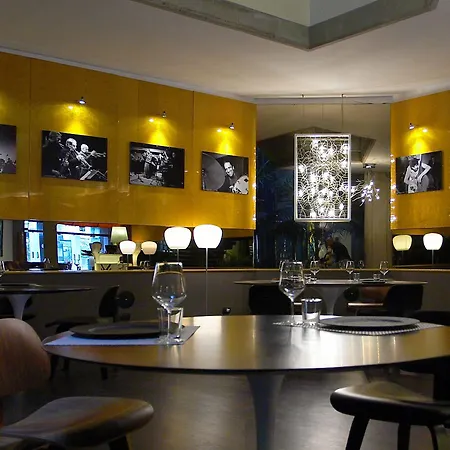 卡塔尼亚福朋喜来登酒店 4*