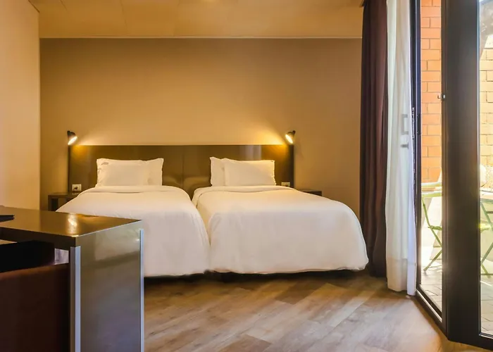 Four Points By Sheraton Catania Otel