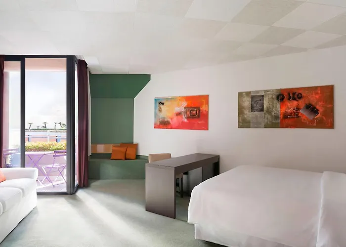 Four Points By Sheraton Catania 4*